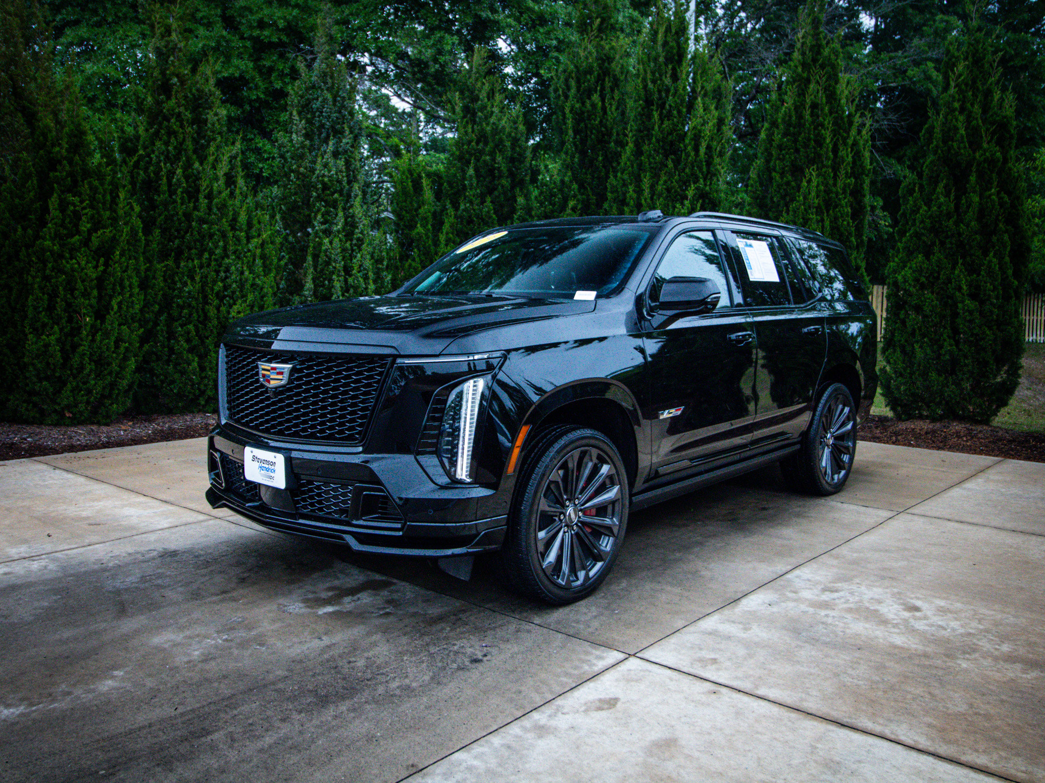 Used 2026 Cadillac Escalade V w/ LPO, Floor Liner Package AWD/4WD image 6