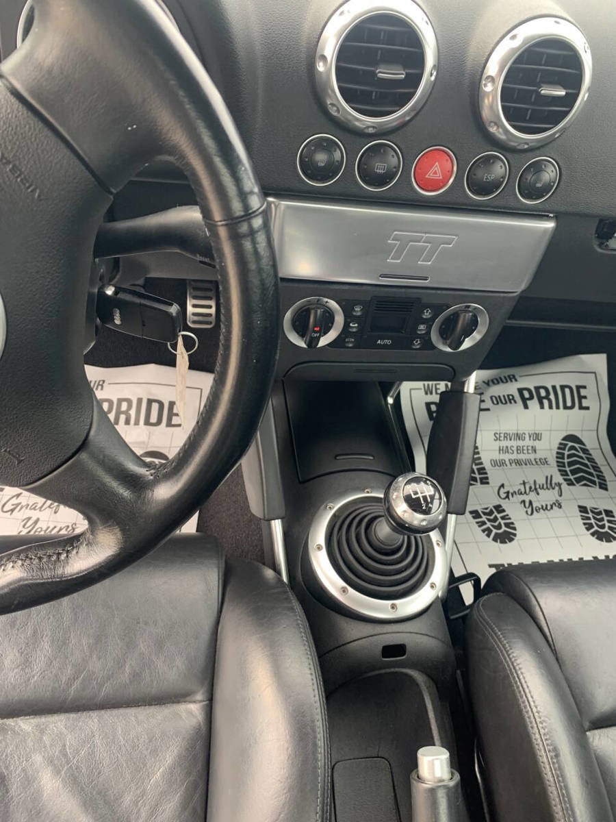 Used 2002 Audi TT 1.8T image 17