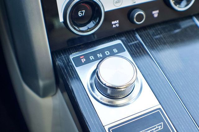 Used 2020 Land Rover Range Rover SV Autobiography Dynamic image 31