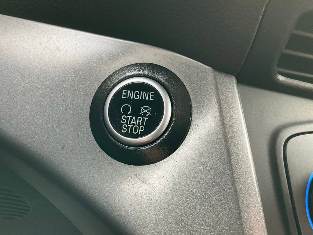 Used 2019 Ford Escape SEL image 10