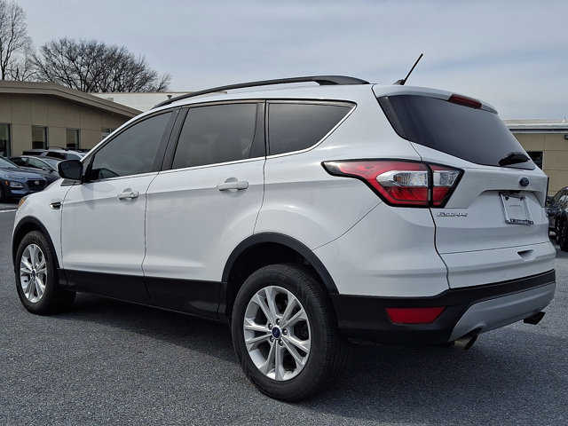Used 2018 Ford Escape SE w/ SE Sync 3 Package image 6