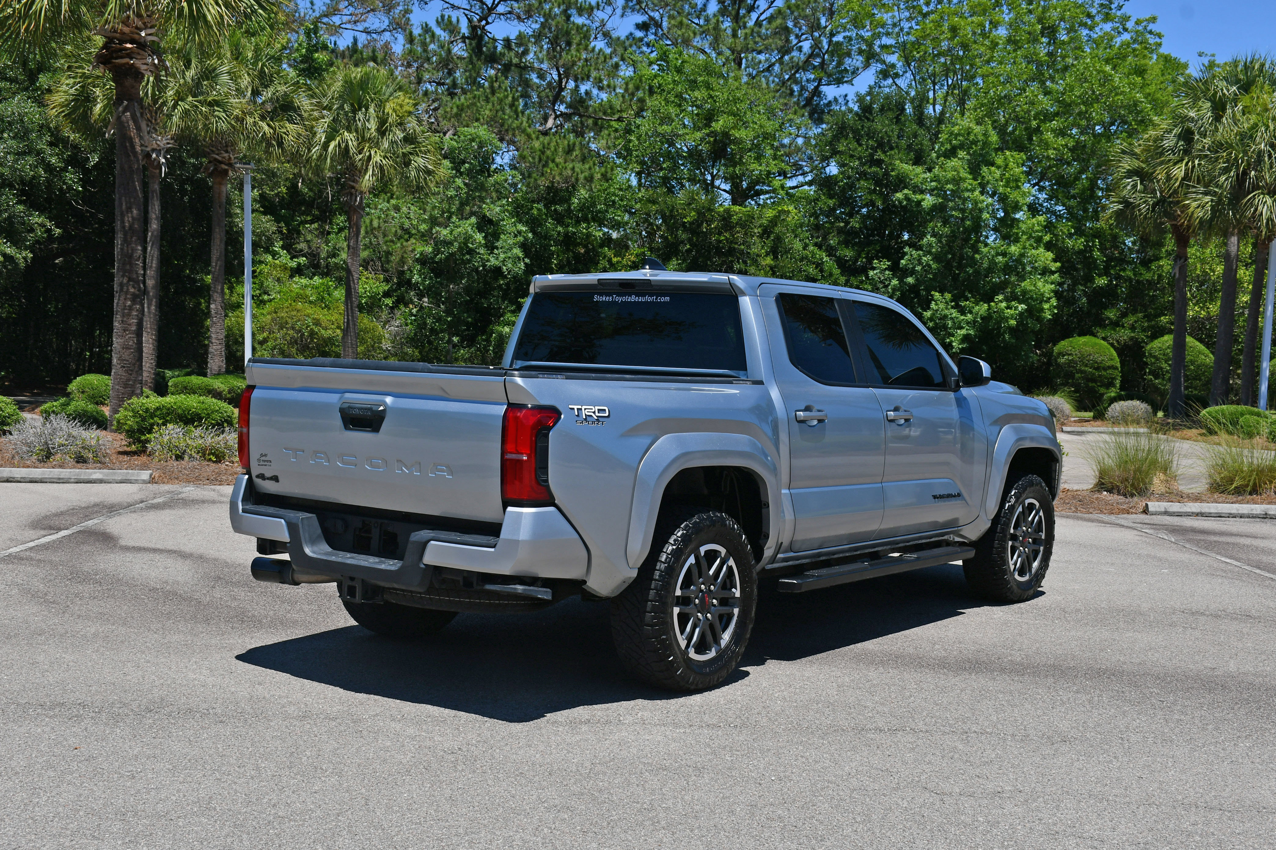Certified 2025 Toyota Tacoma TRD Sport AWD/4WD image 3
