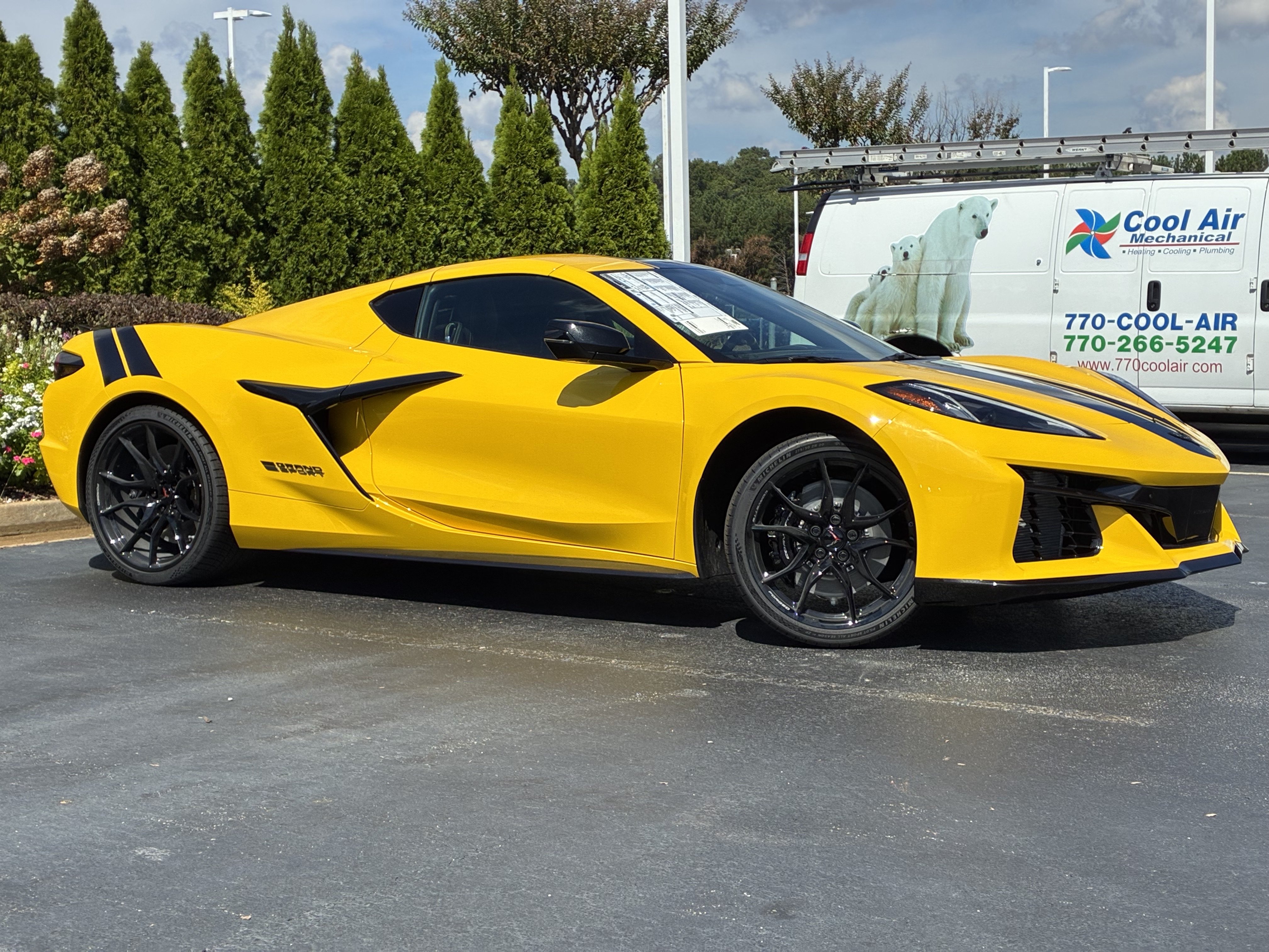 New 2027 Chevrolet Corvette Grand Sport w/ Stealth Interior Trim Package RWD image 3