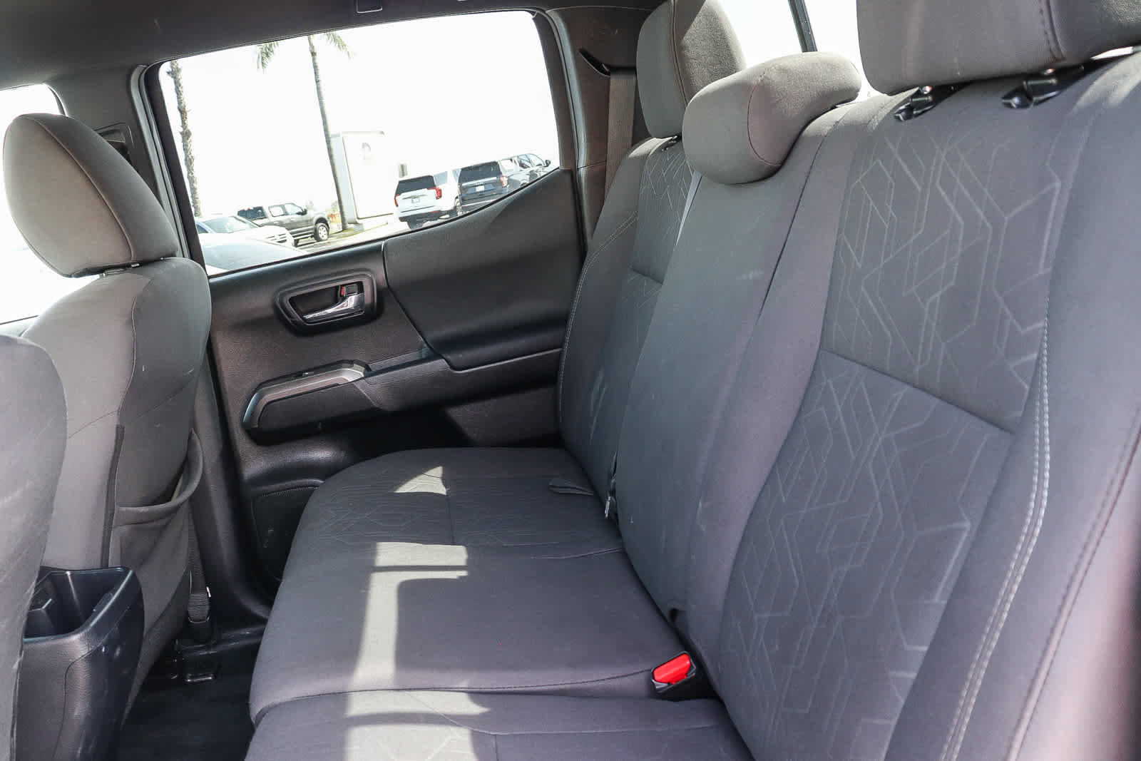 Used 2018 Toyota Tacoma TRD Sport w/ Technology Package image 22