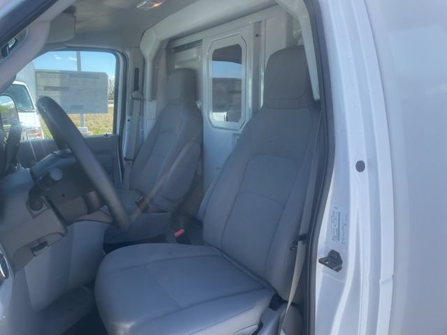 New 2027 Ford E-350 and Econoline 350 Super Duty w/ Power Equipment Group RWD image 28