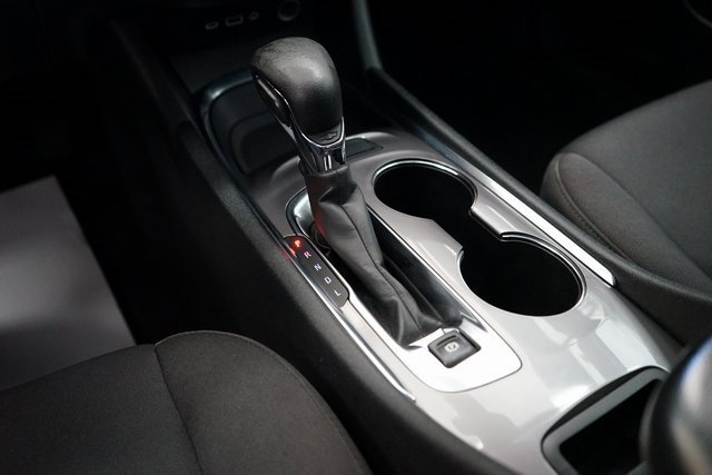 Used 2022 Chevrolet Malibu LT image 35