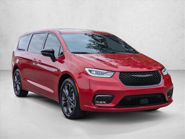 New 2026 Chrysler Pacifica Select image 9