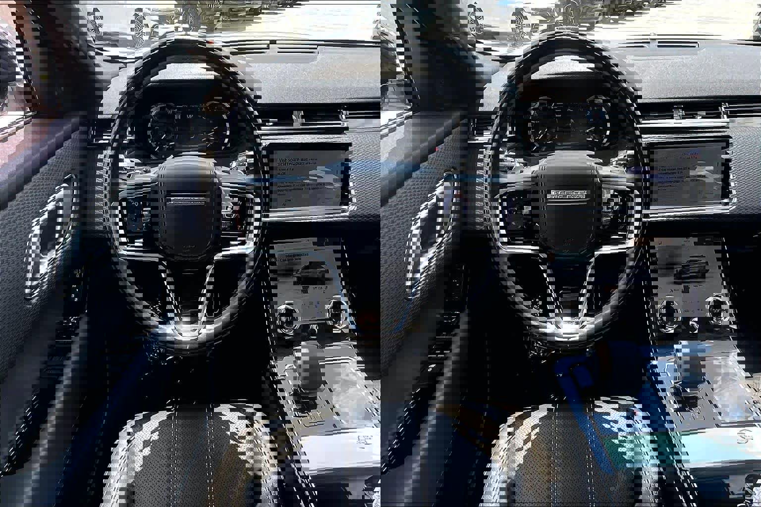 Used 2022 Land Rover Range Rover Velar R-Dynamic S AWD/4WD image 6