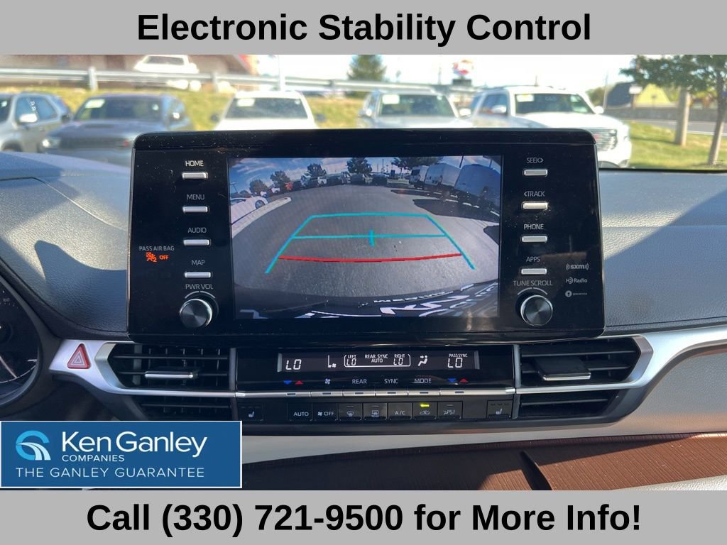 Used 2023 Toyota Sienna XLE image 38
