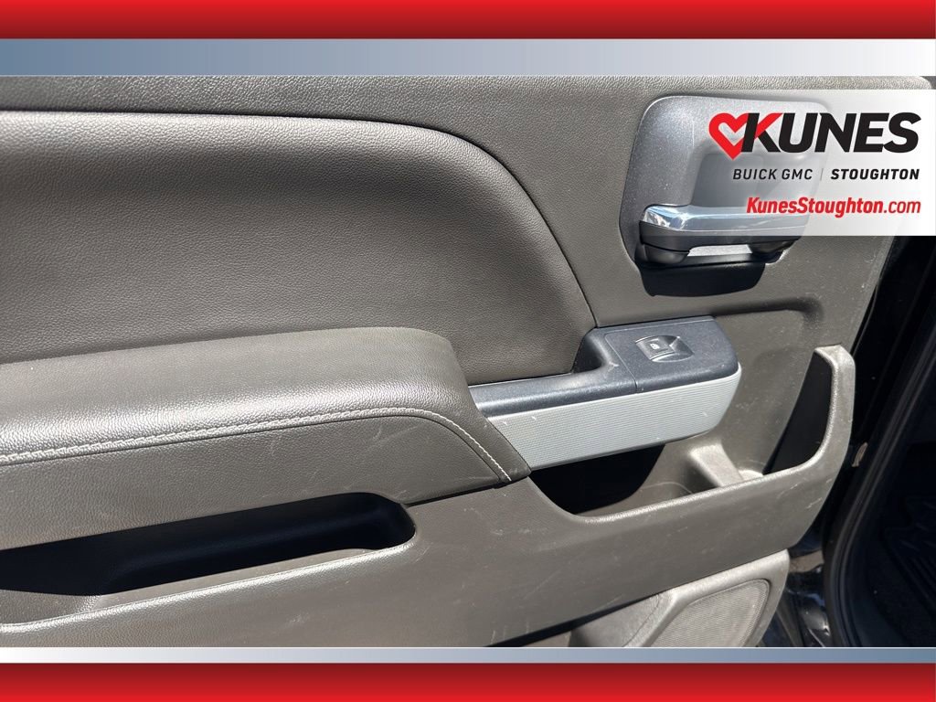 Used 2018 Chevrolet Silverado 1500 LTZ Z71 w/ Redline Edition AWD/4WD image 38