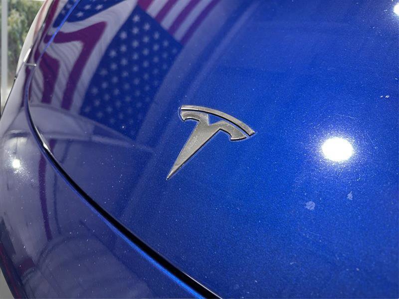 Used 2018 Tesla Model 3 Long Range image 20