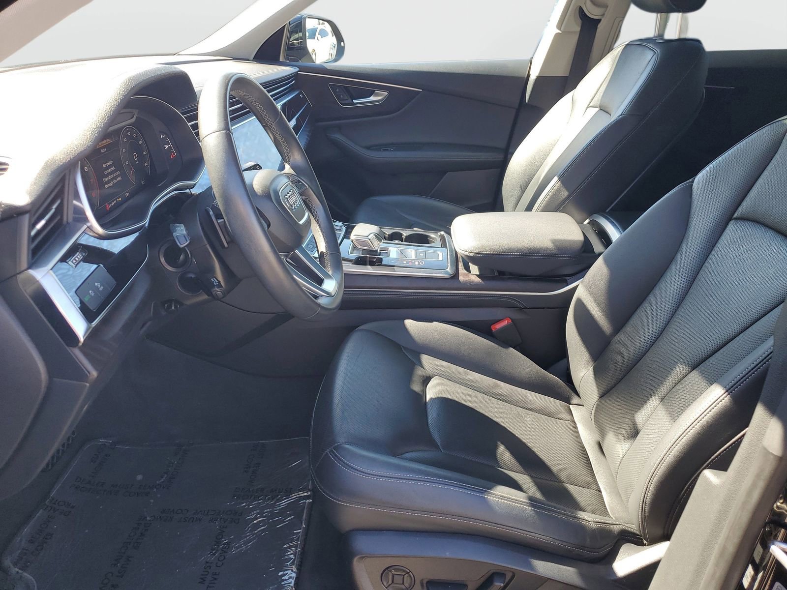 Used 2023 Audi Q8 Premium Plus w/ Premium Plus Package image 19