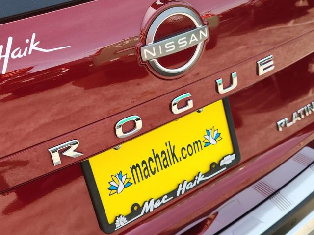 Used 2023 Nissan Rogue Platinum w/ Platinum Premium Package image 32