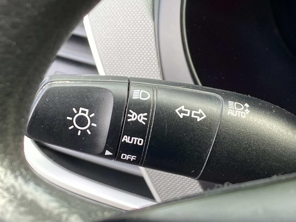 Used 2022 Kia Seltos LX AWD/4WD image 17