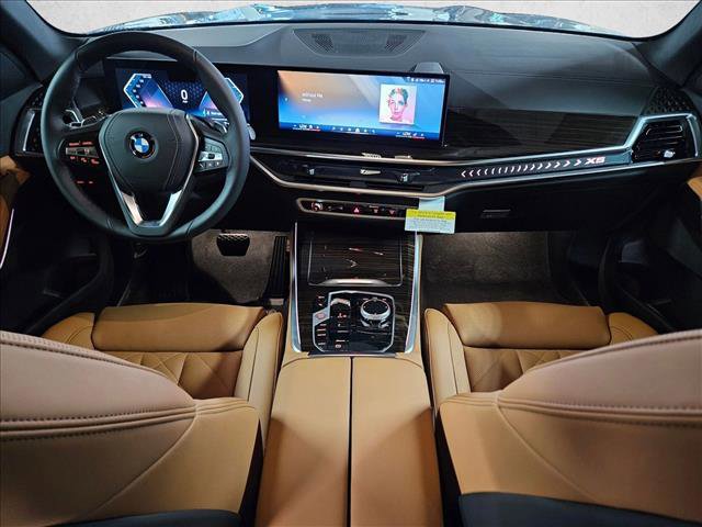Used 2026 BMW X5 sDrive40i image 14
