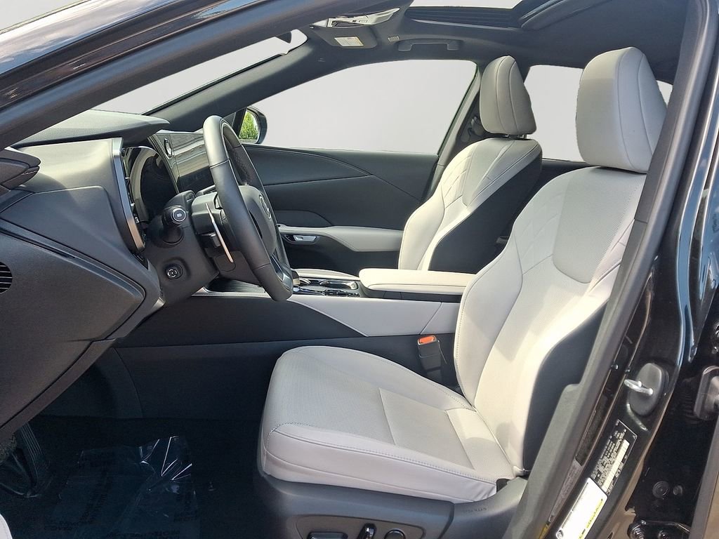 Used 2025 Lexus RX 350 Premium w/ Convenience Package AWD/4WD image 14