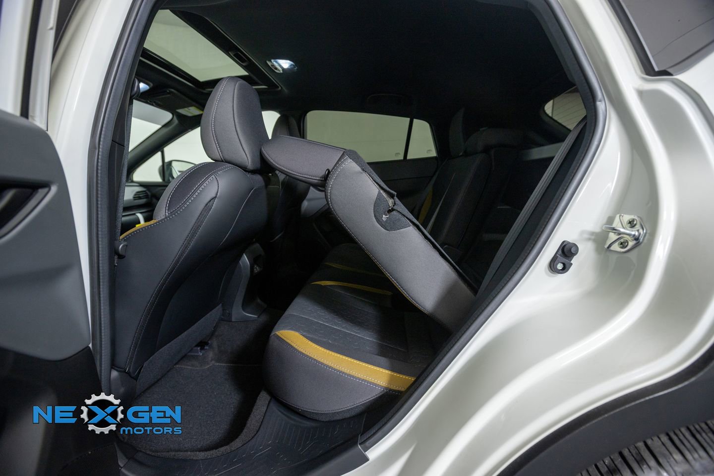 Used 2025 Subaru Crosstrek 2.5i Sport AWD/4WD image 28