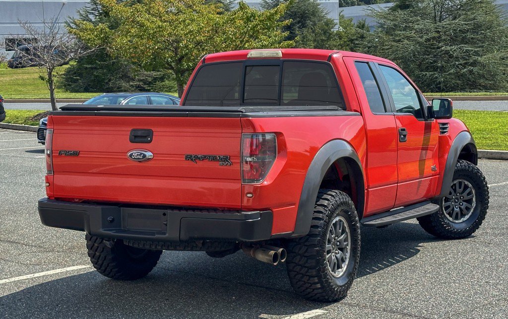 Used 2010 Ford F150 Raptor AWD/4WD image 16
