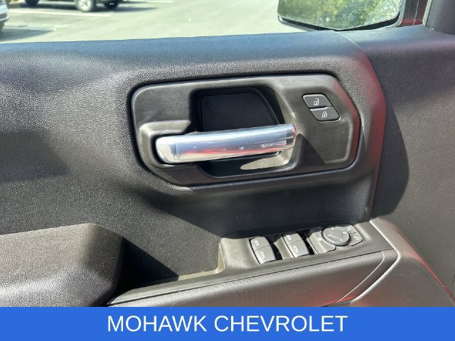 Used 2026 Chevrolet Silverado 1500 Custom Trail Boss AWD/4WD image 22