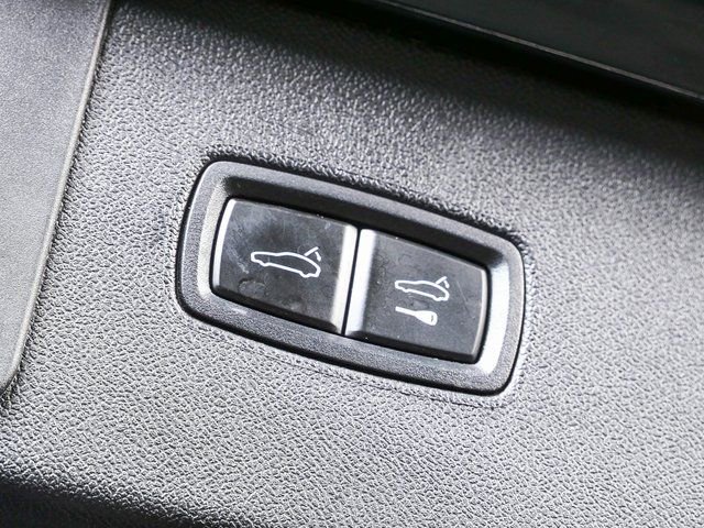 Certified 2023 Porsche Cayenne GTS image 33