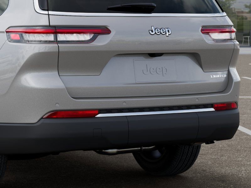 New 2026 Jeep Grand Cherokee L Limited RWD image 13