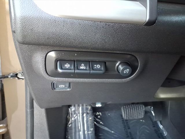 Used 2023 GMC Terrain Denali w/ Denali Premium Package image 30