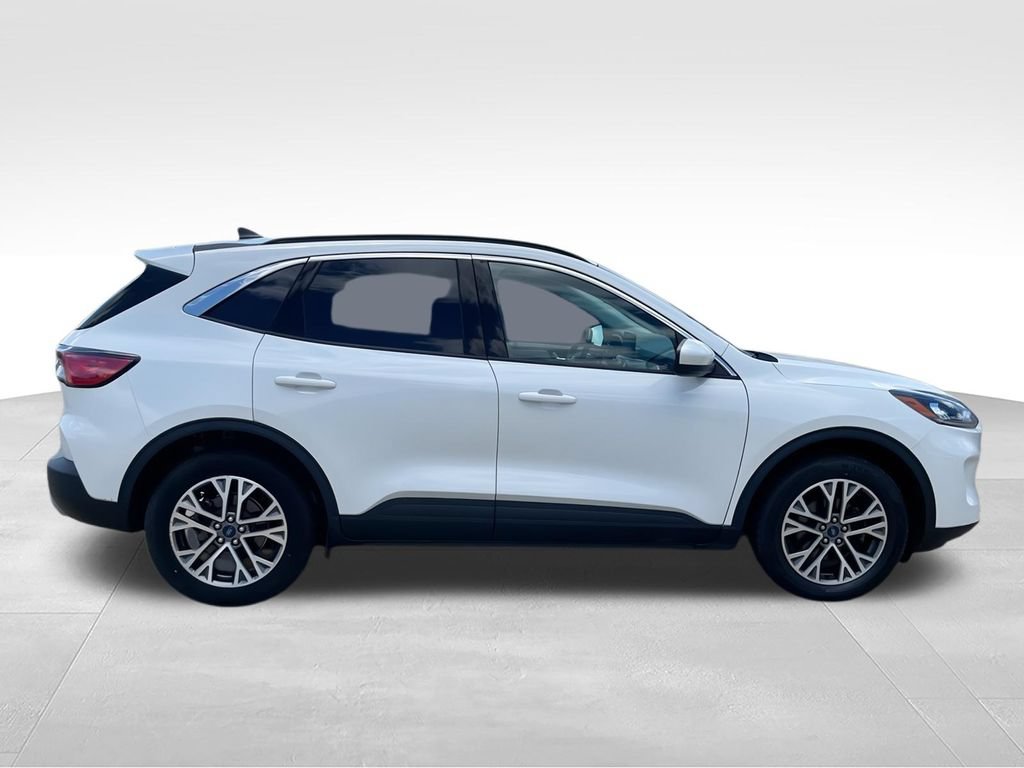 Used 2022 Ford Escape SEL AWD/4WD image 9