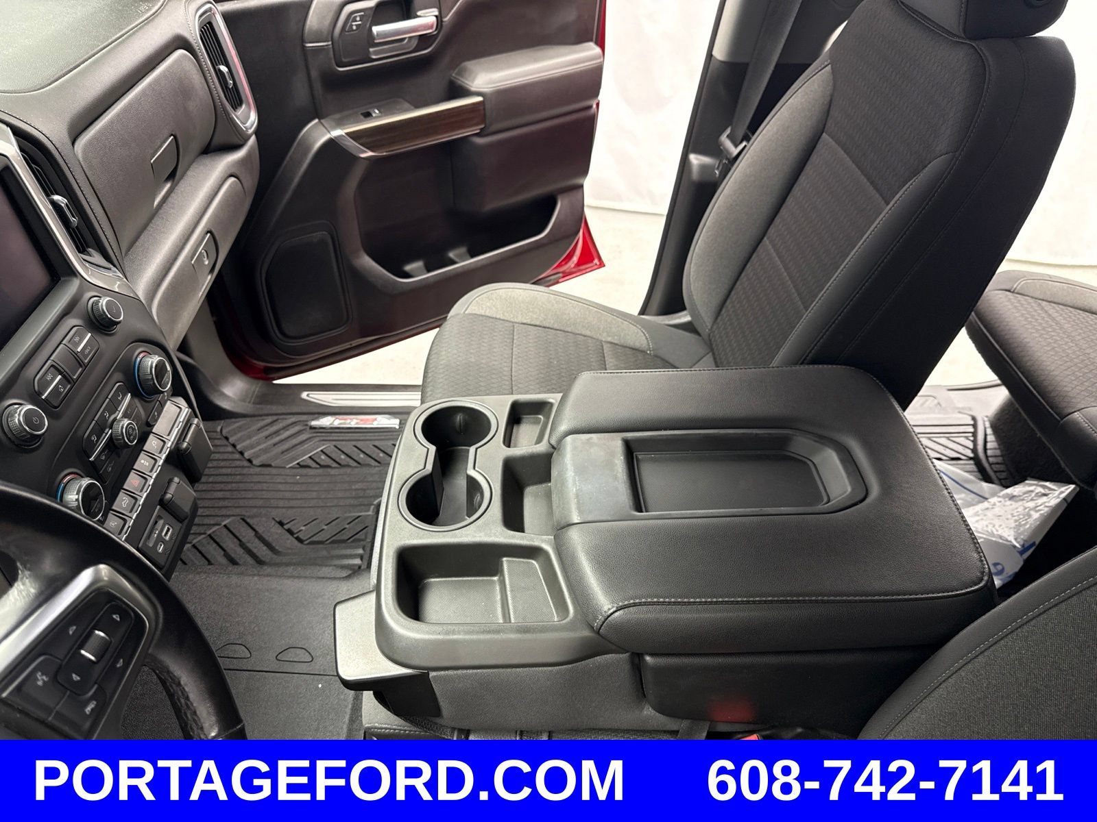 Used 2021 Chevrolet Silverado 1500 LT AWD/4WD image 19