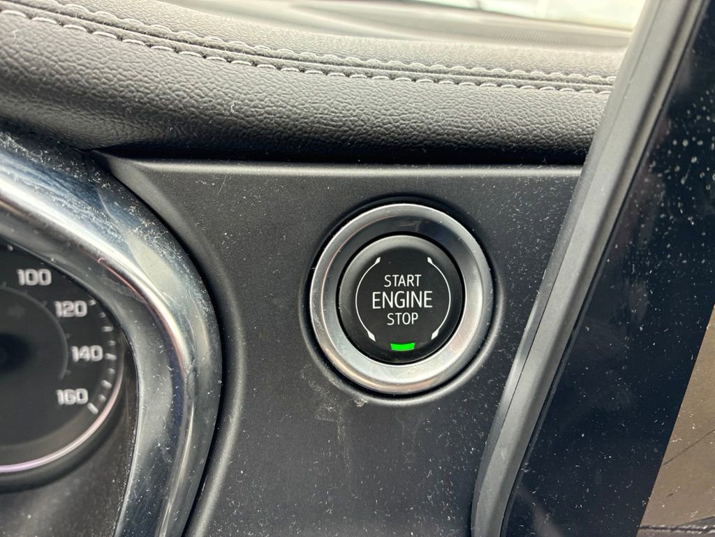 Used 2024 Chevrolet Blazer LT w/ Convenience Package FWD image 13