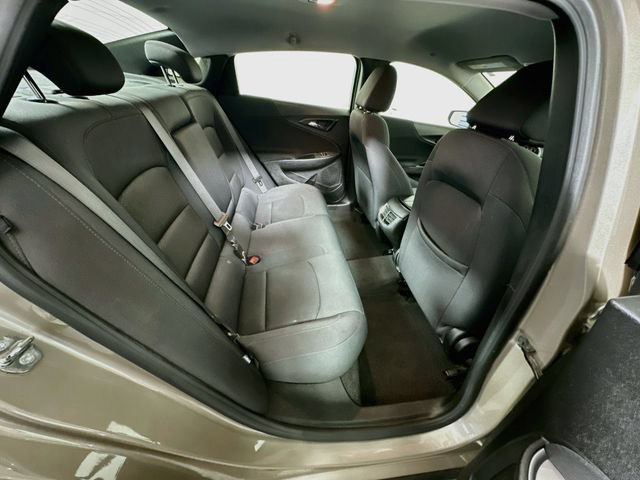 Used 2024 Chevrolet Malibu LT FWD image 25