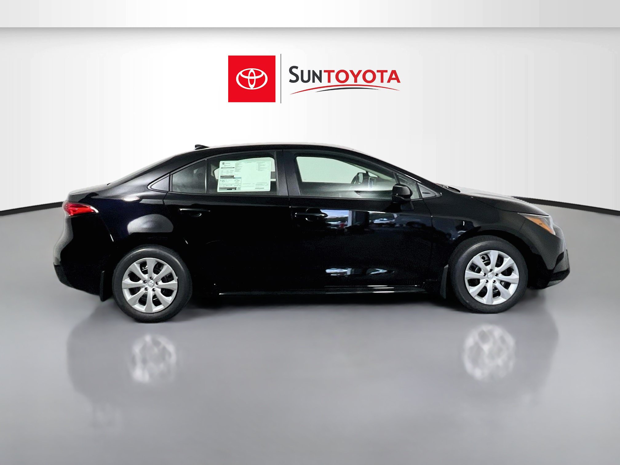 New 2026 Toyota Corolla LE FWD image 2