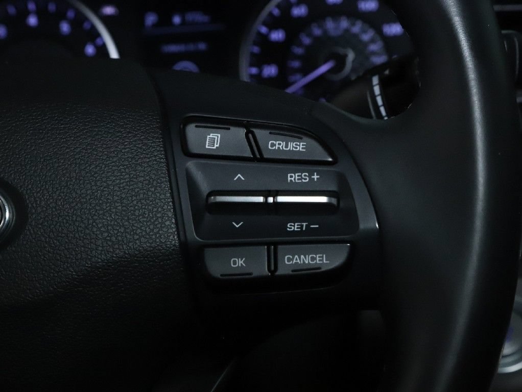 Used 2020 Hyundai Elantra Value Edition w/ Cargo Package (C1) FWD image 24