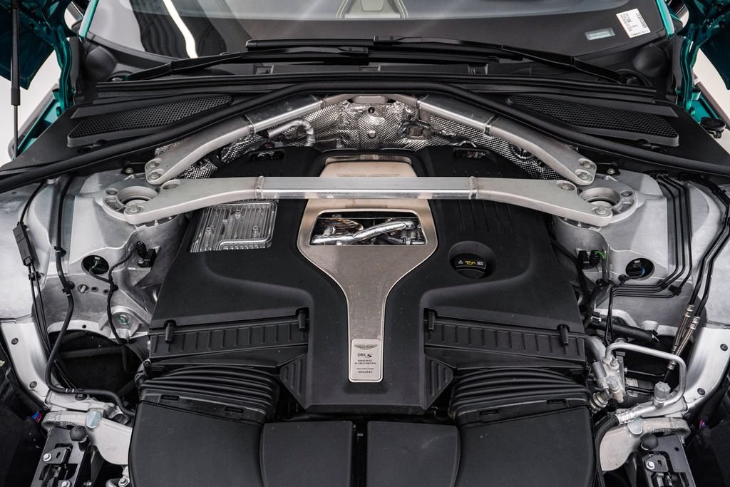 Used 2026 Aston Martin DBX S AWD/4WD image 34
