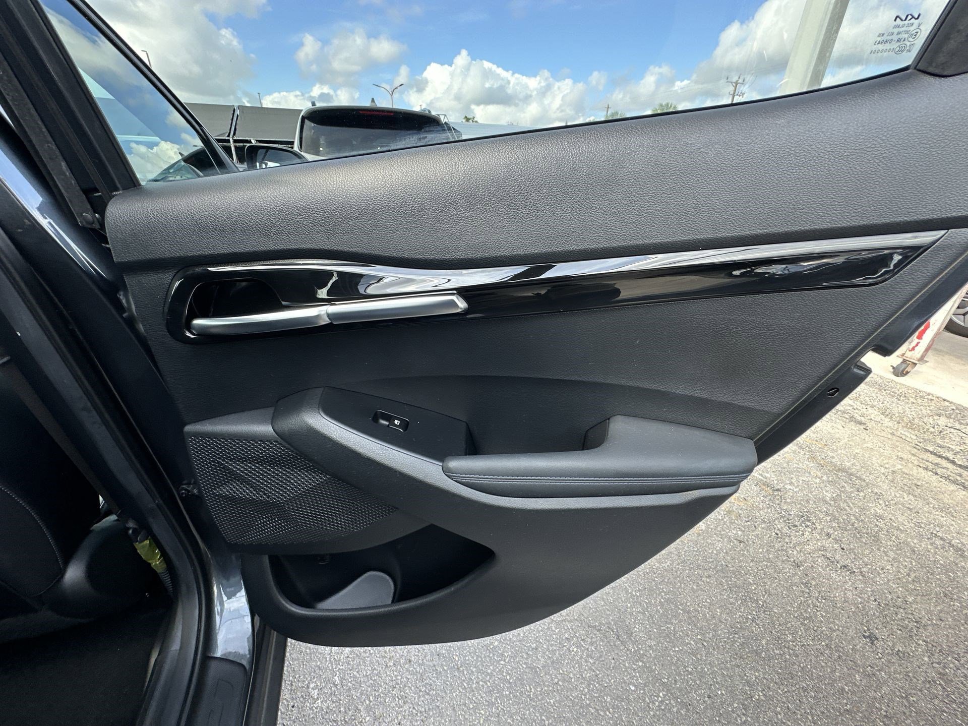 Certified 2023 Kia Seltos S image 30