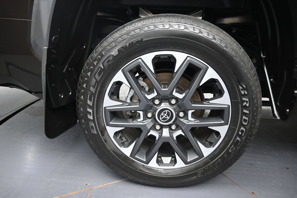 Used 2024 Toyota Tundra Limited w/ Power Package AWD/4WD image 46