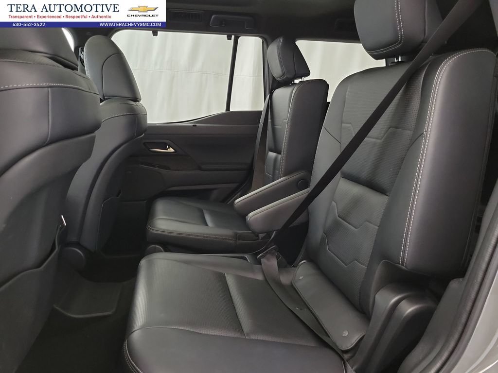 Used 2025 Lexus GX 550 w/ Accessory Package (2T) AWD/4WD image 10