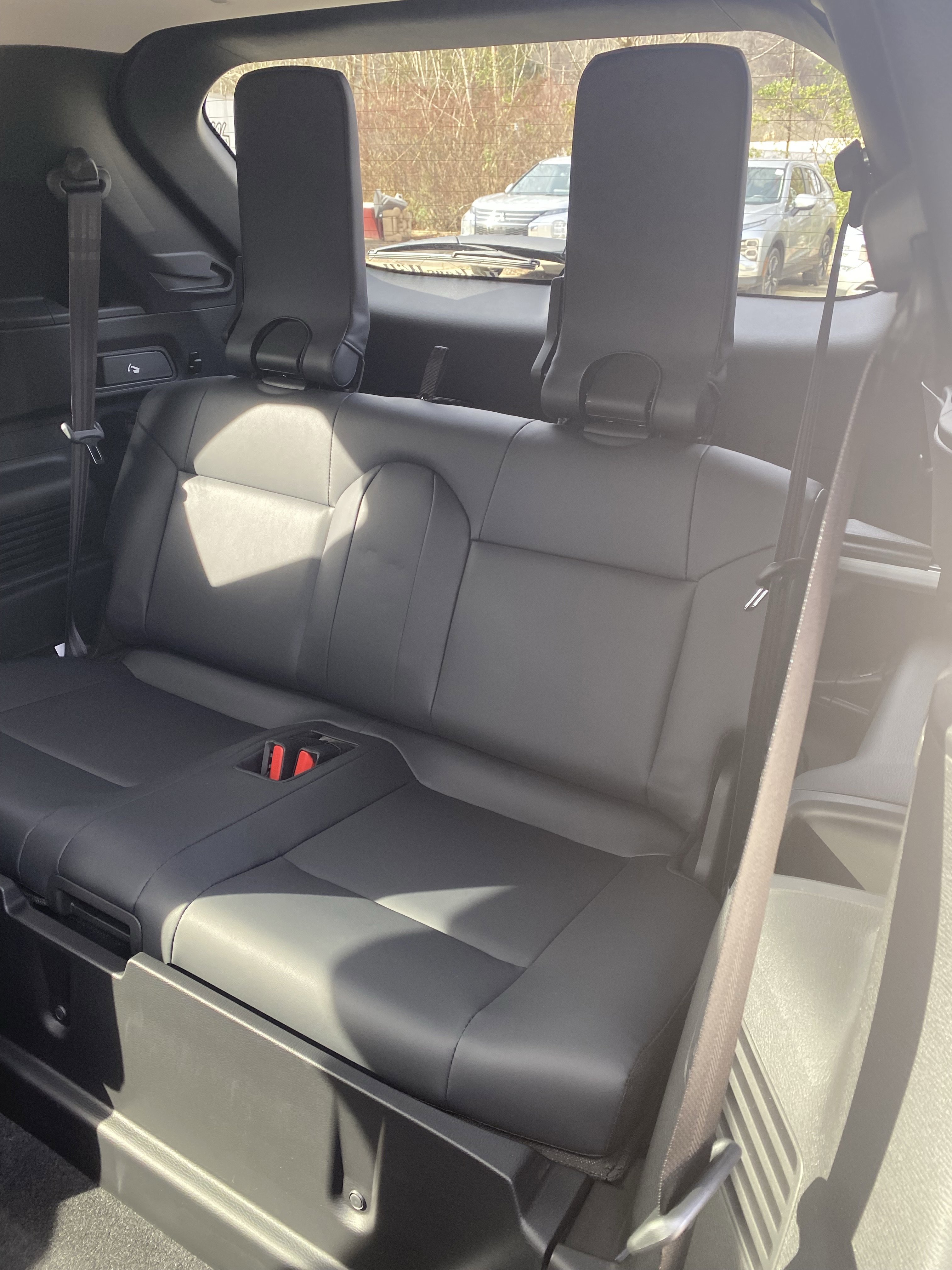 New 2026 Mitsubishi Outlander SE image 21