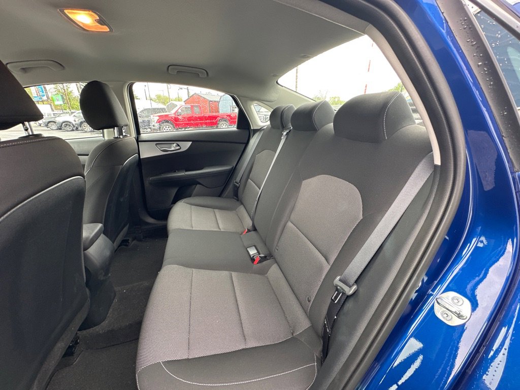 Used 2024 Kia Forte LXS FWD image 15