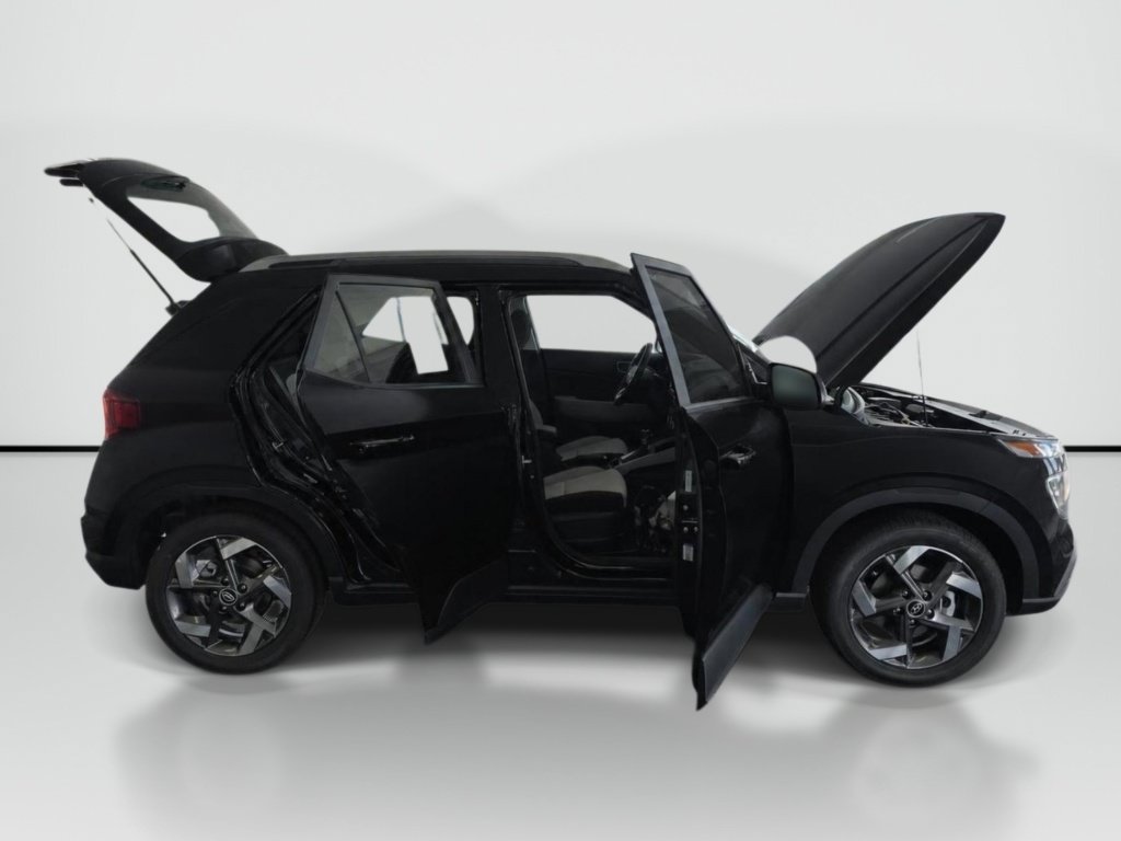 New 2026 Hyundai Venue SEL FWD image 9