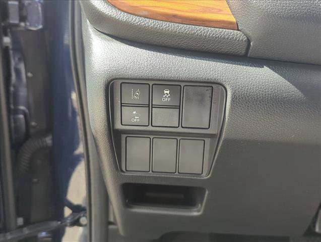 Used 2017 Honda CR-V EX image 16
