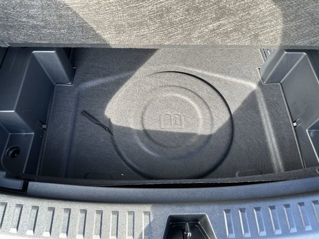 Used 2025 Chevrolet Equinox LT w/ Convenience Package II image 30