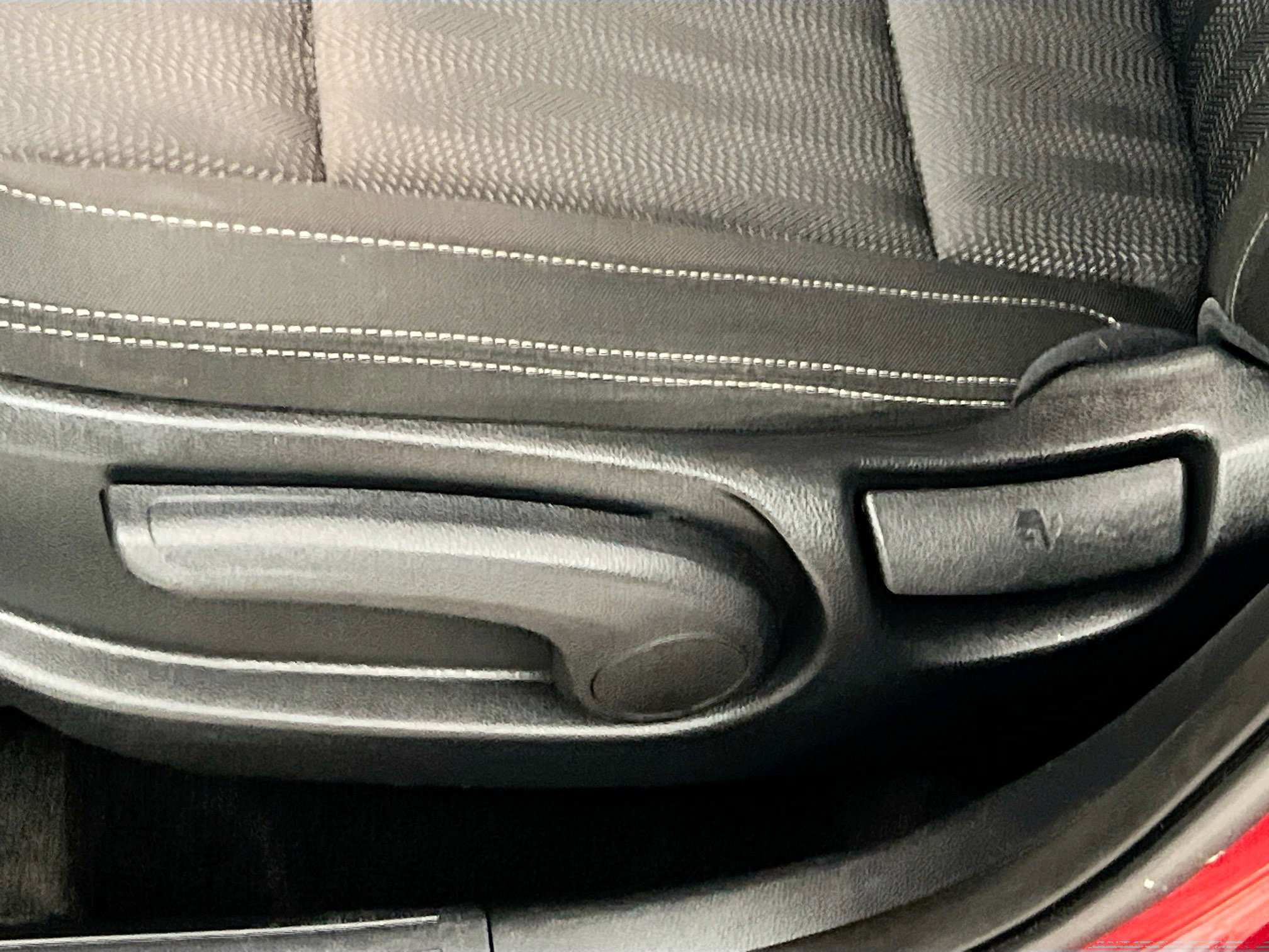 Used 2021 Kia Sportage LX image 13