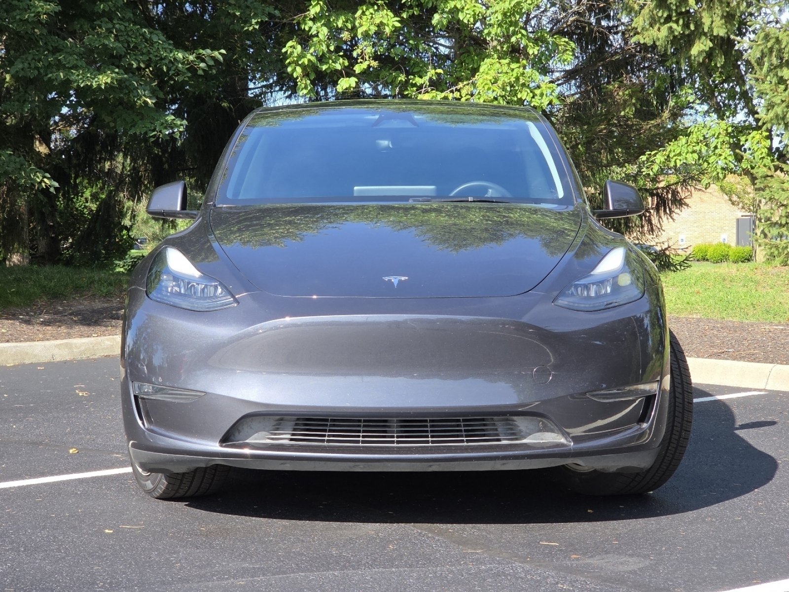 Used 2024 Tesla Model Y Long Range AWD/4WD image 18