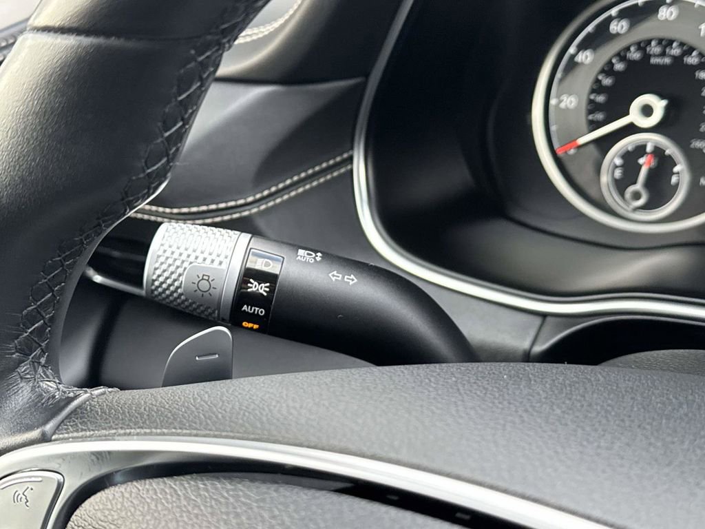 Used 2024 Genesis GV80 2.5T image 19