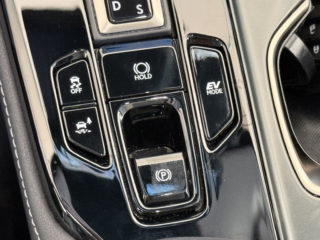 Used 2024 Lexus NX 350h AWD w/ Vision Package image 19