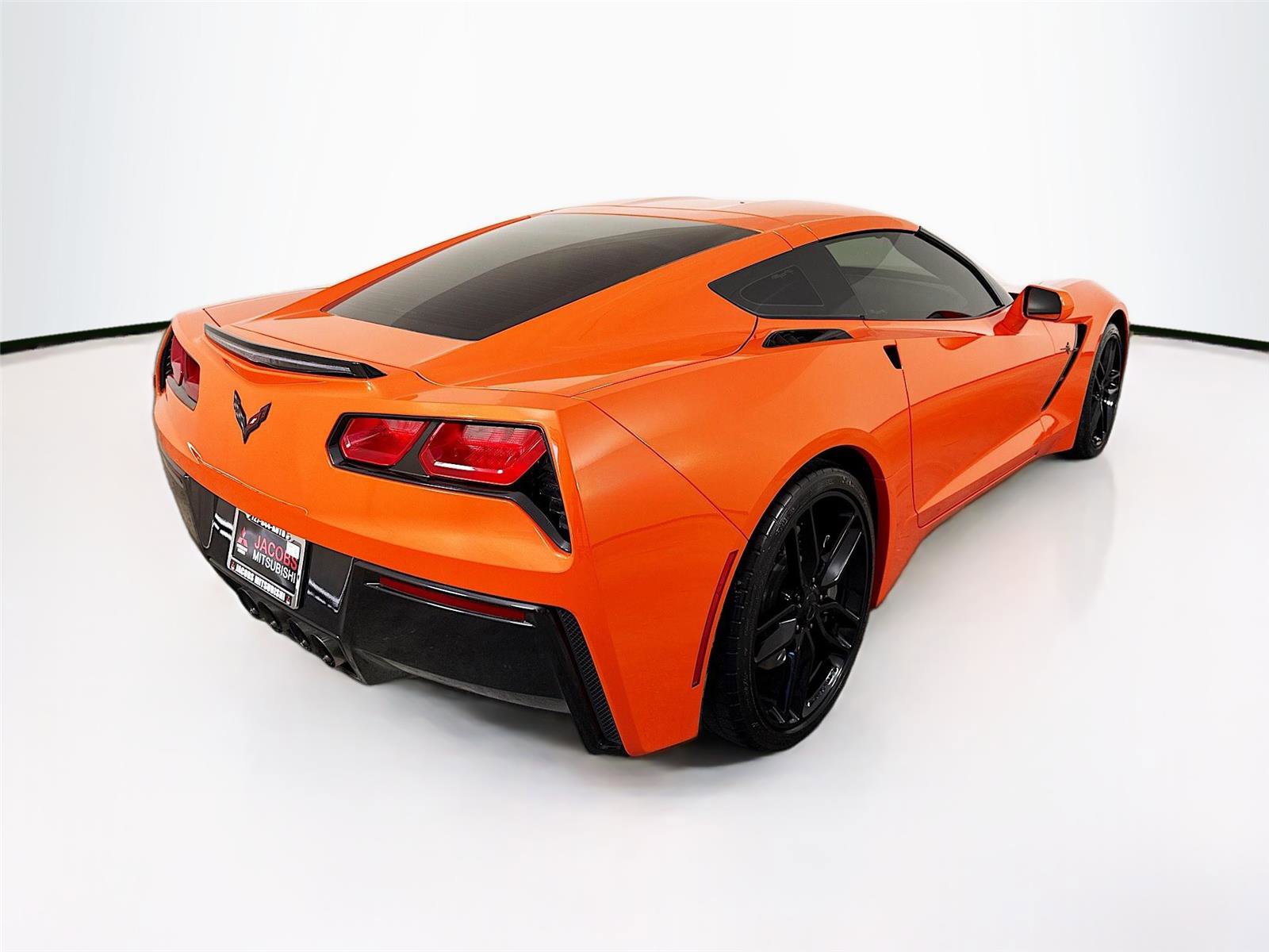 Used 2019 Chevrolet Corvette Stingray Coupe w/ 1LT image 7