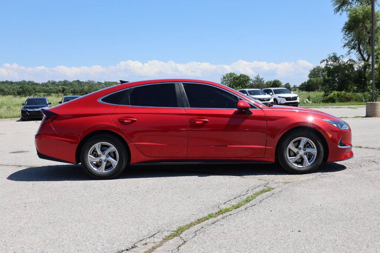 Used 2022 Hyundai Sonata SE FWD image 7