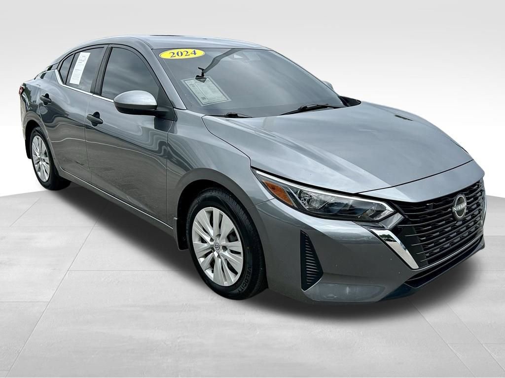 Used 2024 Nissan Sentra S FWD image 3