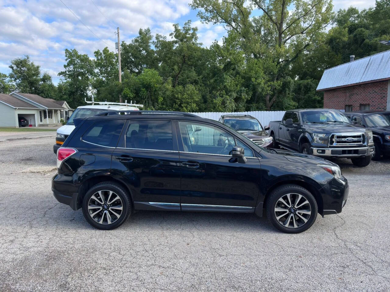 Used 2017 Subaru Forester 2.0XT Touring AWD/4WD image 4