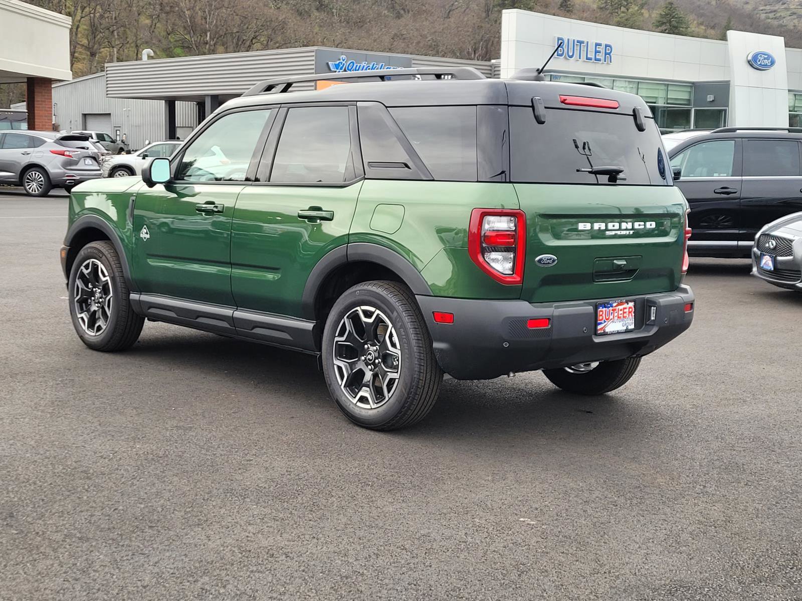 New 2025 Ford Bronco Sport Outer Banks w/ Outer Banks Tech Package+ image 7